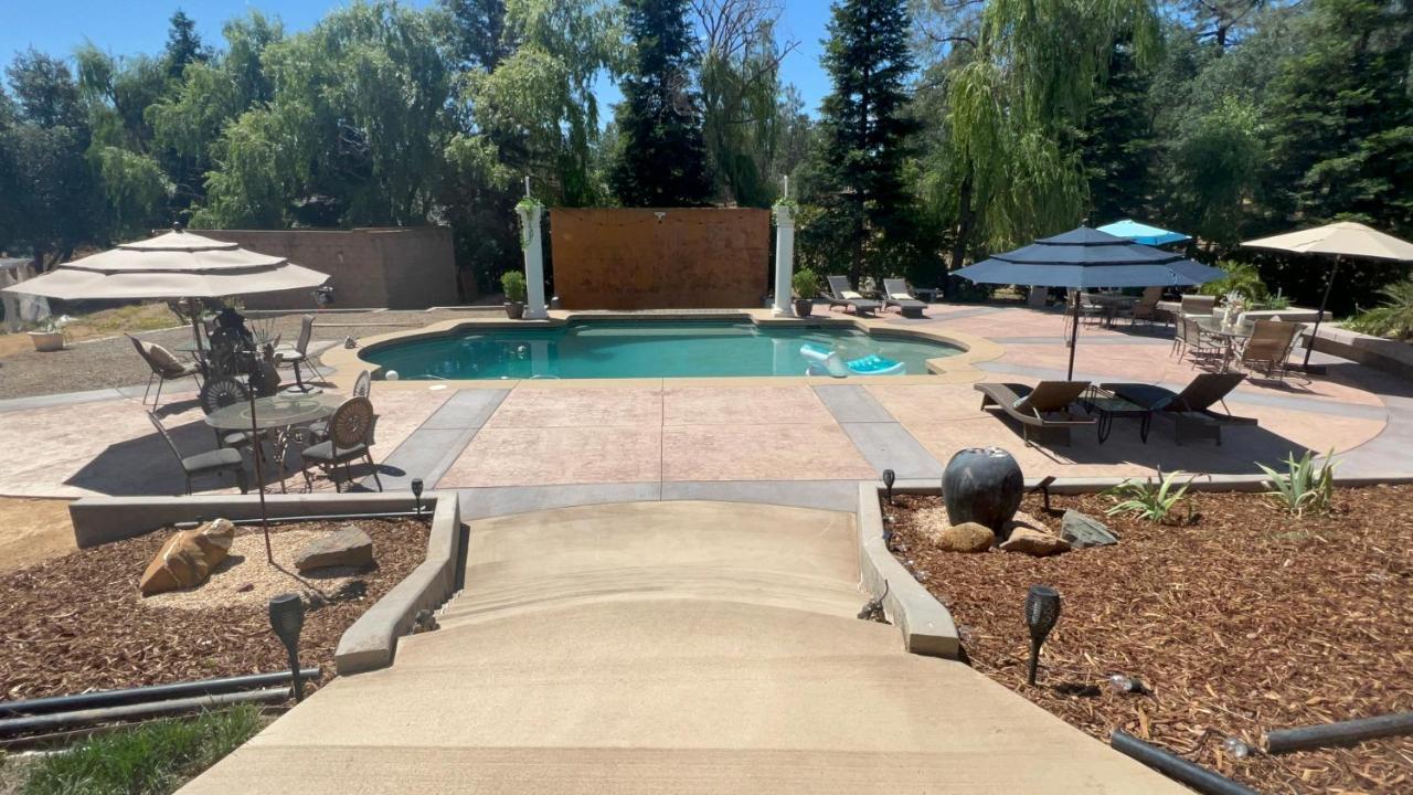 The Oasis Apartamento Redding Exterior foto